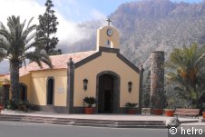 kirche,palmen,berge